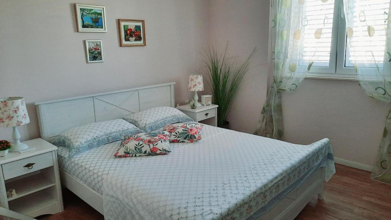 Suite By The Beach Cavtat Buitenkant foto